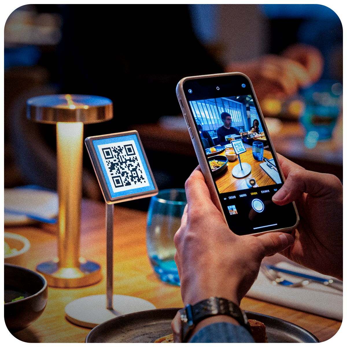 Modernize seu serviço com autoatendimento por QR Code no cardápio